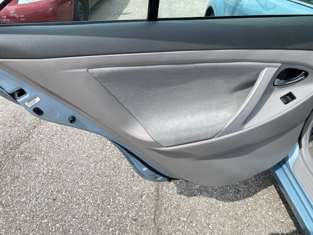 Photo of 2009 Blue Toyota Camry