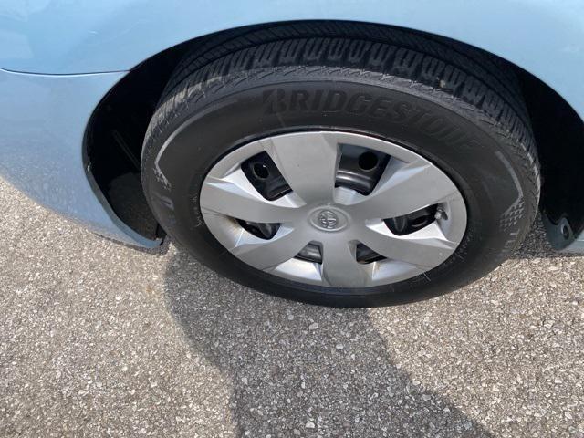 Photo of 2009 Blue Toyota Camry
