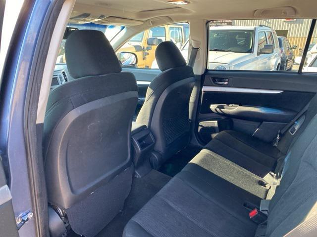 Photo of 2014 Twilight Blue Metallic Subaru Outback