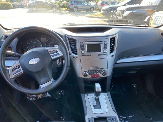 Photo of 2014 Twilight Blue Metallic Subaru Outback