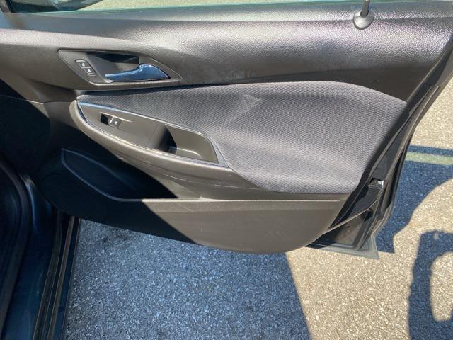 Photo of 2018 Graphite Metallic Chevrolet Cruze