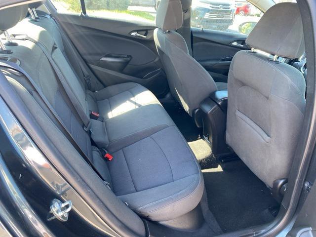 Photo of 2018 Graphite Metallic Chevrolet Cruze
