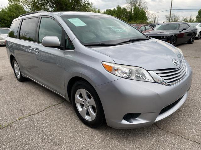 2016 Toyota Sienna