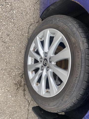 Photo of 2018 Blue Toyota Camry