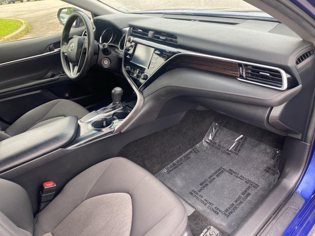 Photo of 2018 Blue Toyota Camry