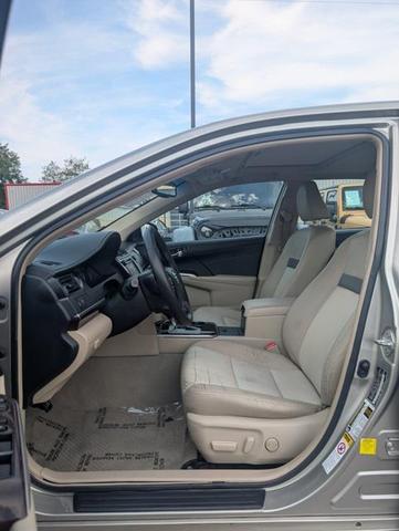 Photo of 2013 Gold Toyota Camry