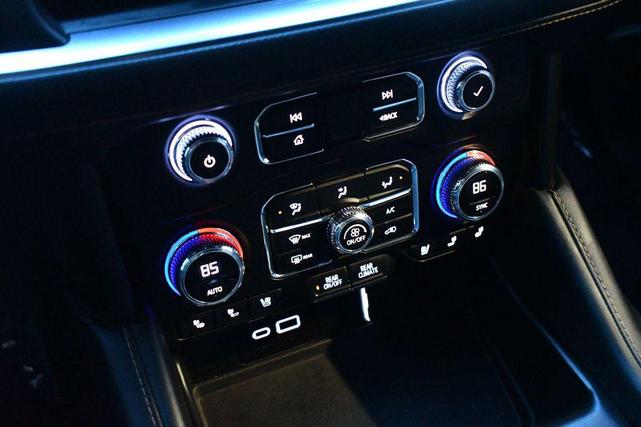 Photo of 2022 Onyx Black GMC Yukon XL