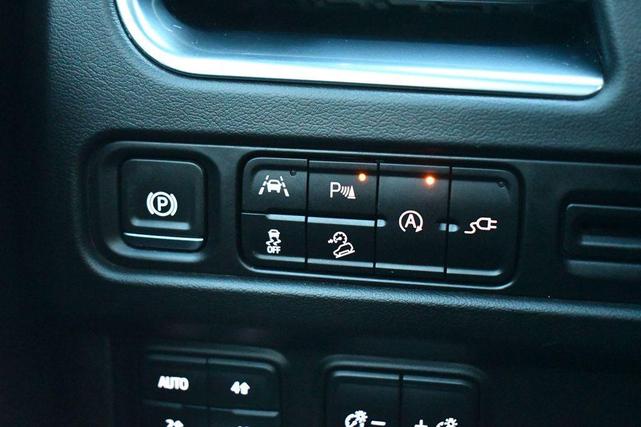 Photo of 2022 Onyx Black GMC Yukon XL