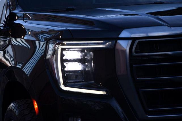 Photo of 2022 Onyx Black GMC Yukon XL