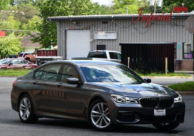 2017 BMW 750