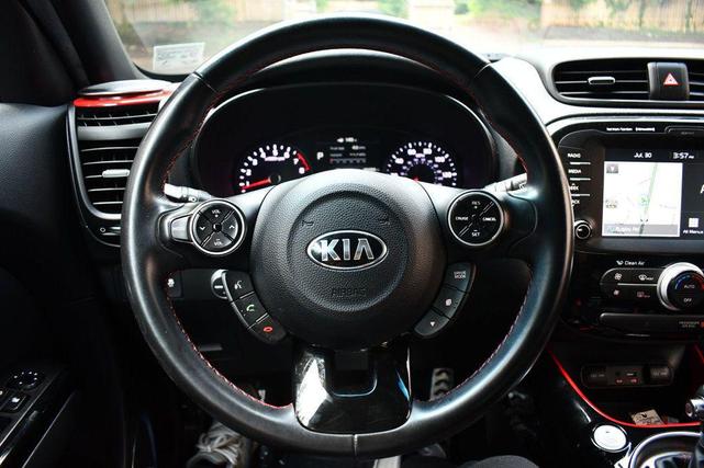 Photo of 2018 Mysterious Blue/White Roof Kia Soul