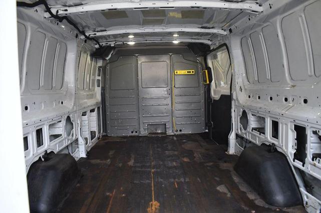 Photo of 2017 Oxford White Ford Transit-350