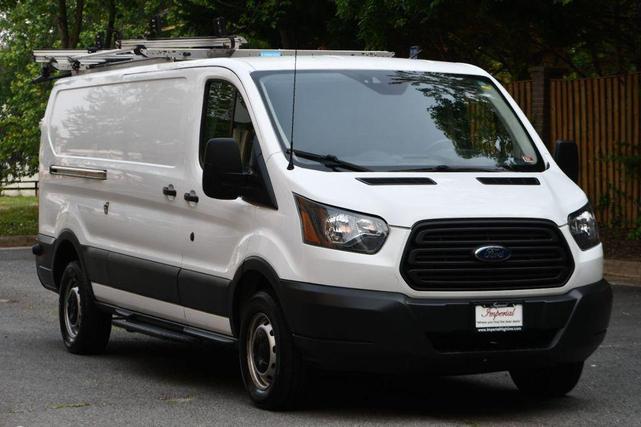 Photo of 2017 Oxford White Ford Transit-350