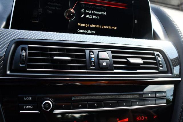 Photo of 2016 Black Sapphire Metallic BMW M6