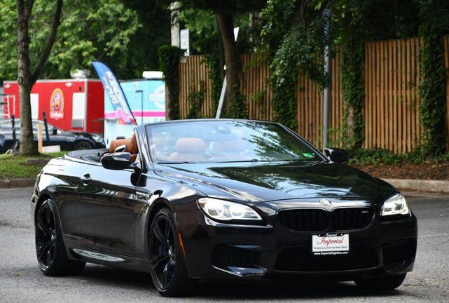 Photo of 2016 Black Sapphire Metallic BMW M6