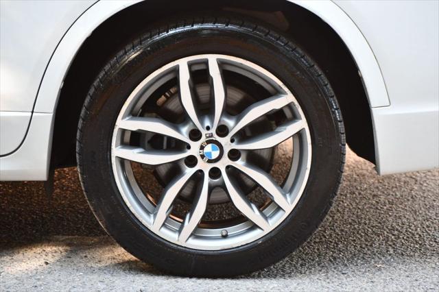 Photo of 2017 Alpine White BMW X3