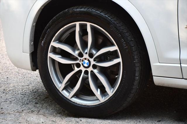 Photo of 2017 Alpine White BMW X3