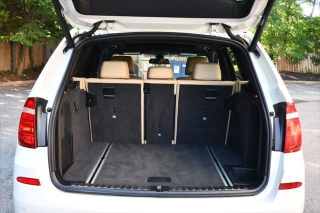 Photo of 2017 Alpine White BMW X3