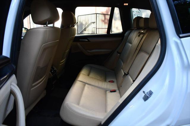 Photo of 2017 Alpine White BMW X3