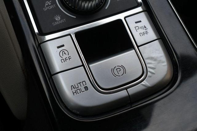 Photo of 2021 Gravity Grey Kia Telluride