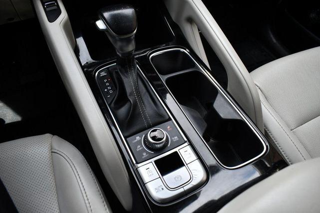 Photo of 2021 Gravity Grey Kia Telluride