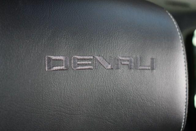 Photo of 2017 Onyx Black GMC Yukon