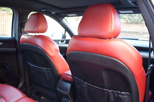 Photo of 2023 Wolf Gray Kia K5