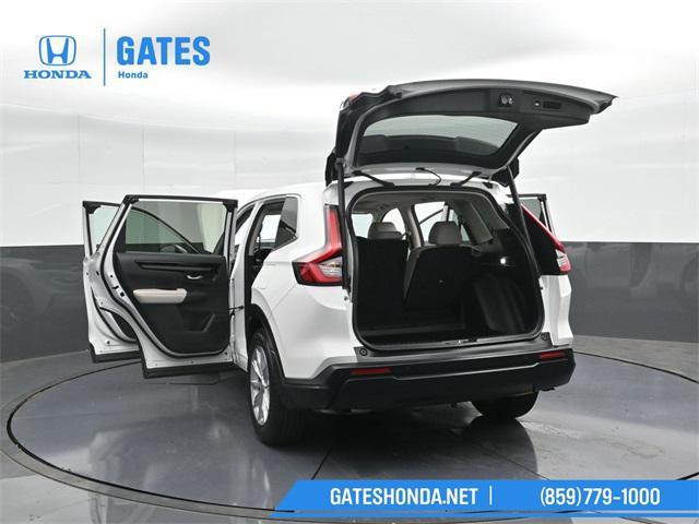 Photo of 2023 Platinum White Pearl Honda CR-V