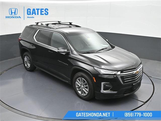 Photo of 2022 Mosaic Black Metallic Chevrolet Traverse