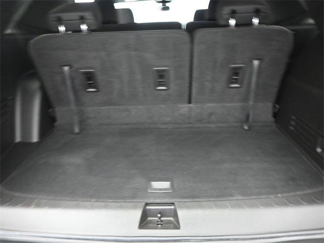 Photo of 2022 Mosaic Black Metallic Chevrolet Traverse