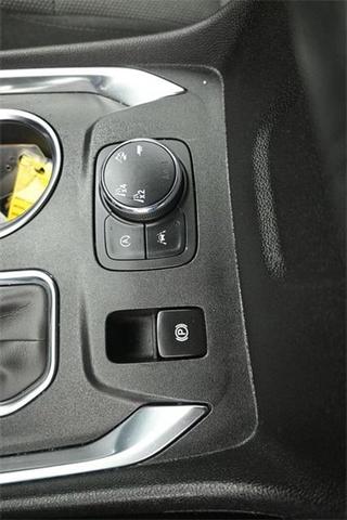 Photo of 2022 Mosaic Black Metallic Chevrolet Traverse