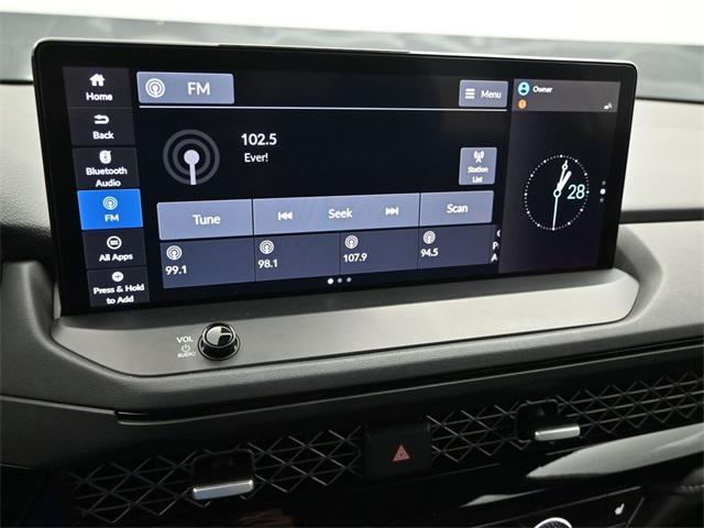 Photo of 2024 Platinum White Pearl Honda Accord Hybrid