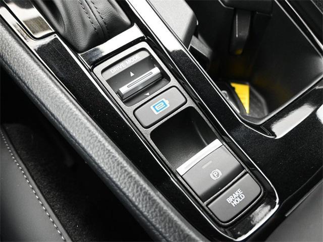 Photo of 2024 Platinum White Pearl Honda Accord Hybrid
