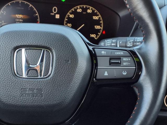 Photo of 2024 Platinum White Pearl Honda HR-V