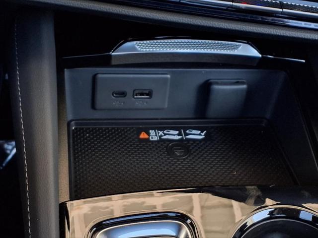 Photo of 2025 EBONY TWILIGHT Buick Envision