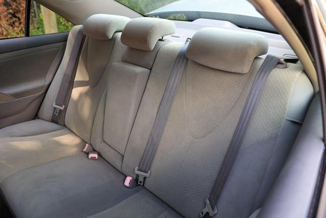 Photo of 2007 Blue Toyota Camry