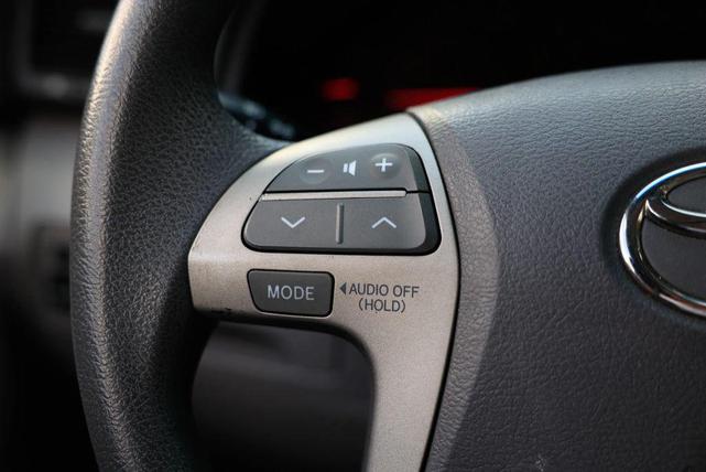 Photo of 2007 Blue Toyota Camry