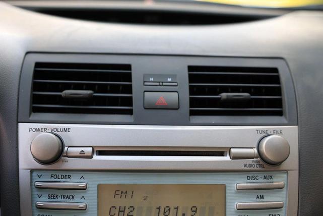 Photo of 2007 Blue Toyota Camry
