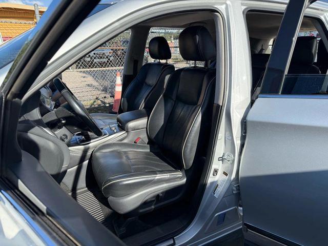 Photo of 2018 Liquid Platinum INFINITI QX60
