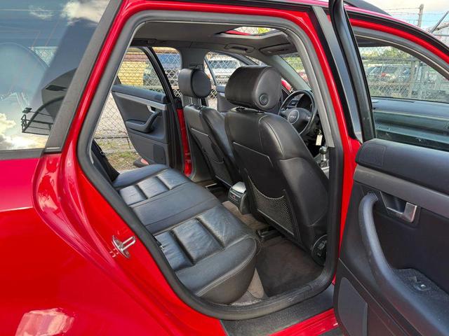 Photo of 2004 Red Audi A4