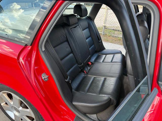 Photo of 2004 Red Audi A4