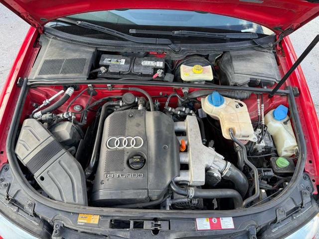 Photo of 2004 Red Audi A4