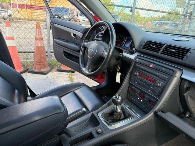 Photo of 2004 Red Audi A4
