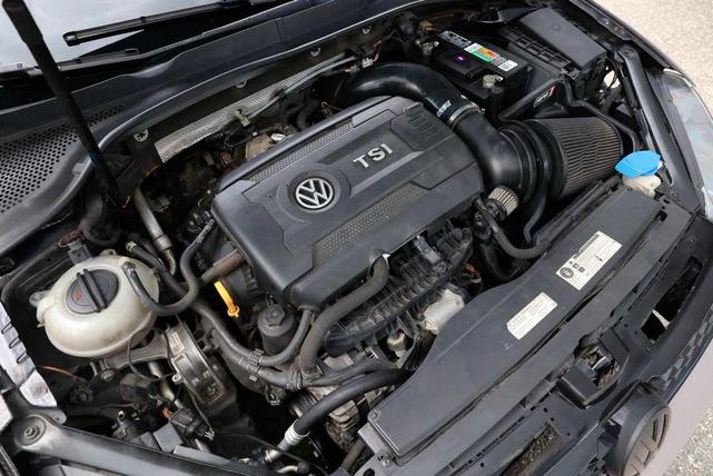 Photo of 2017 Carbon Steel Gray Metallic Volkswagen Golf GTI