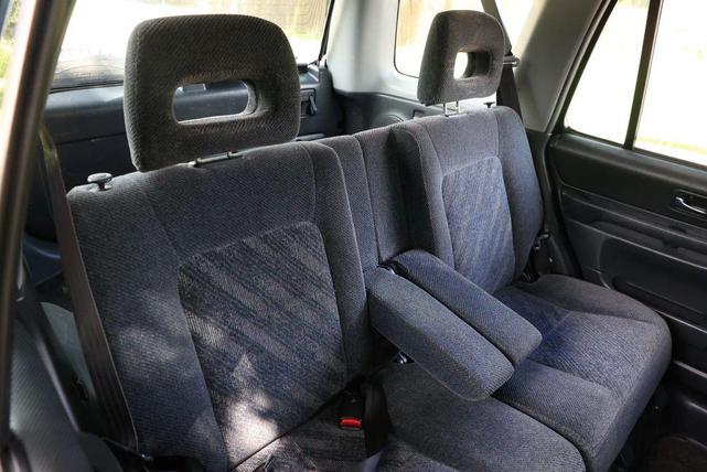 Photo of 2001 Electron Blue Pearl Honda CR-V