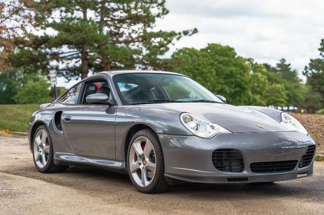 Photo of 2001 Gray Porsche 911