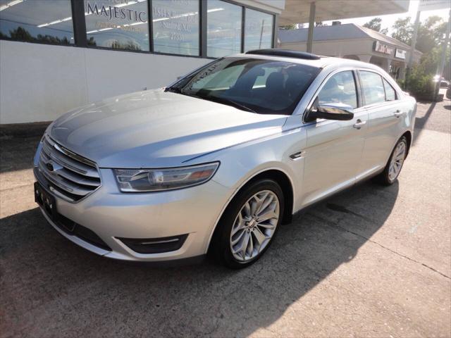 2013 Ford Taurus