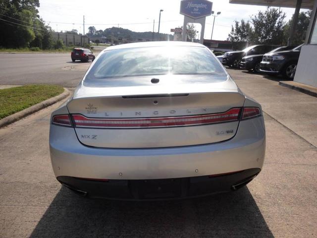Photo of 2013 Ingot Silver Lincoln MKZ