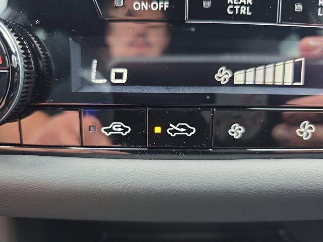 Photo of 2025 Gun Metallic Nissan Pathfinder
