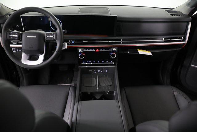 Photo of 2025 Phantom Black Hyundai SANTA FE